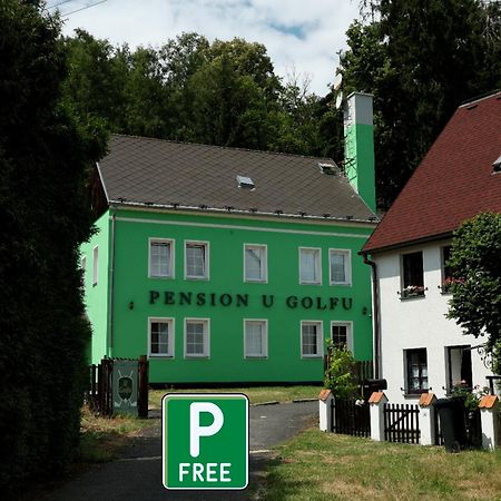 Penzion U Golfu Karlovy Vary Exteriér fotografie