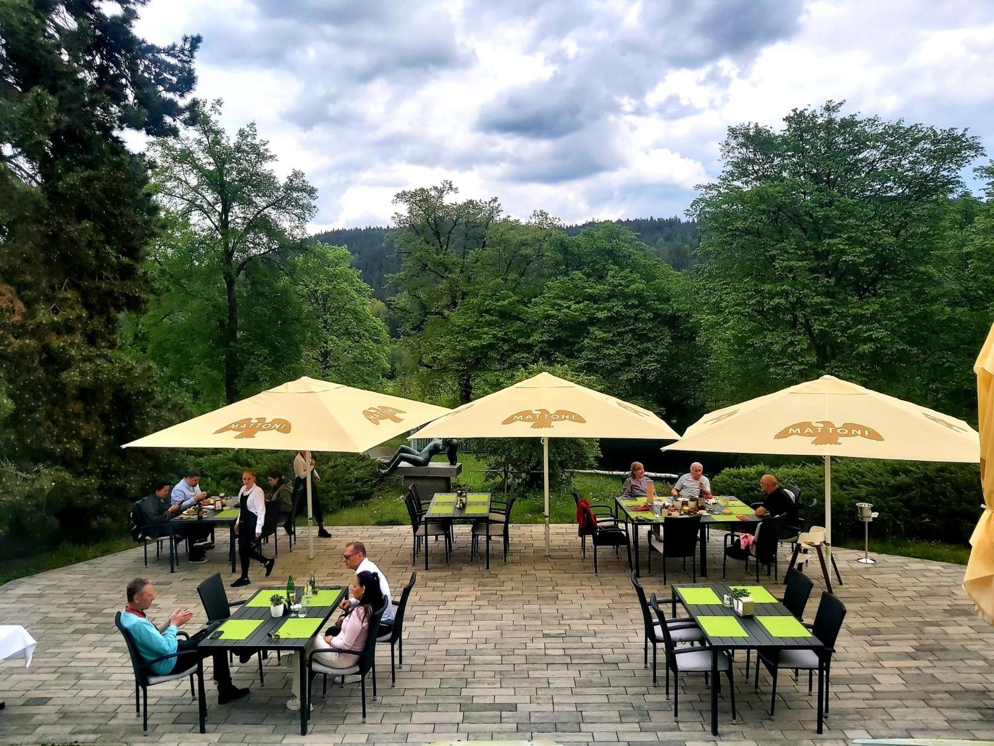Penzion U Golfu Karlovy Vary Exteriér fotografie